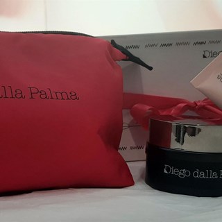 DIEGO DALLA PALMA PACK REAFIRMANTE ( Crema Fillift+ Scrub sauna+ Neceser) - Imagen 1